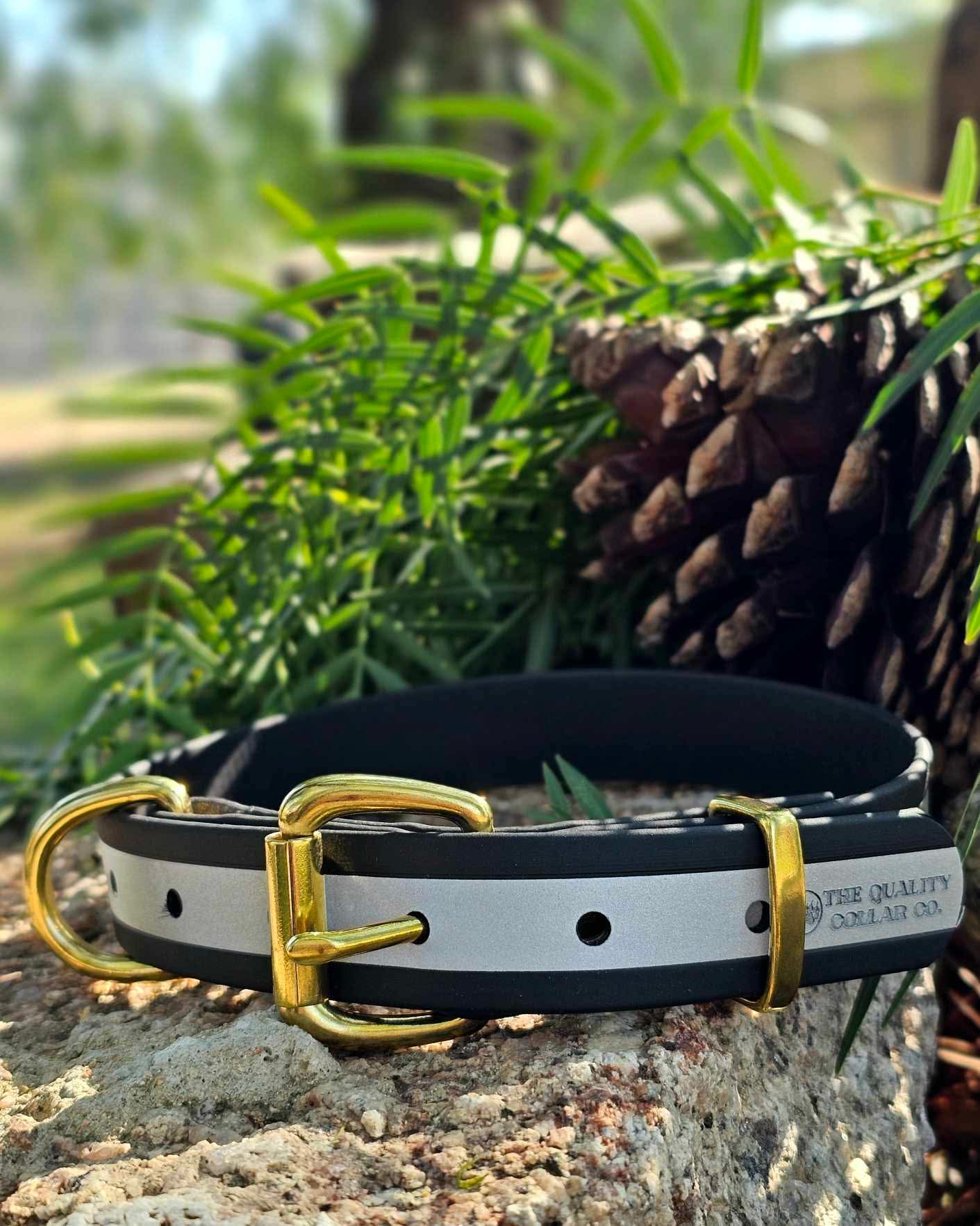 Hi-Viz Reflective Working dog style flat collar (1”/25mm Width)